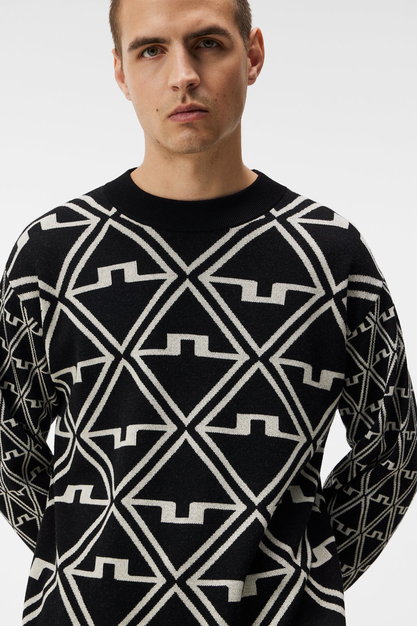 Isaac Jacquard Knitted Sweater / Black