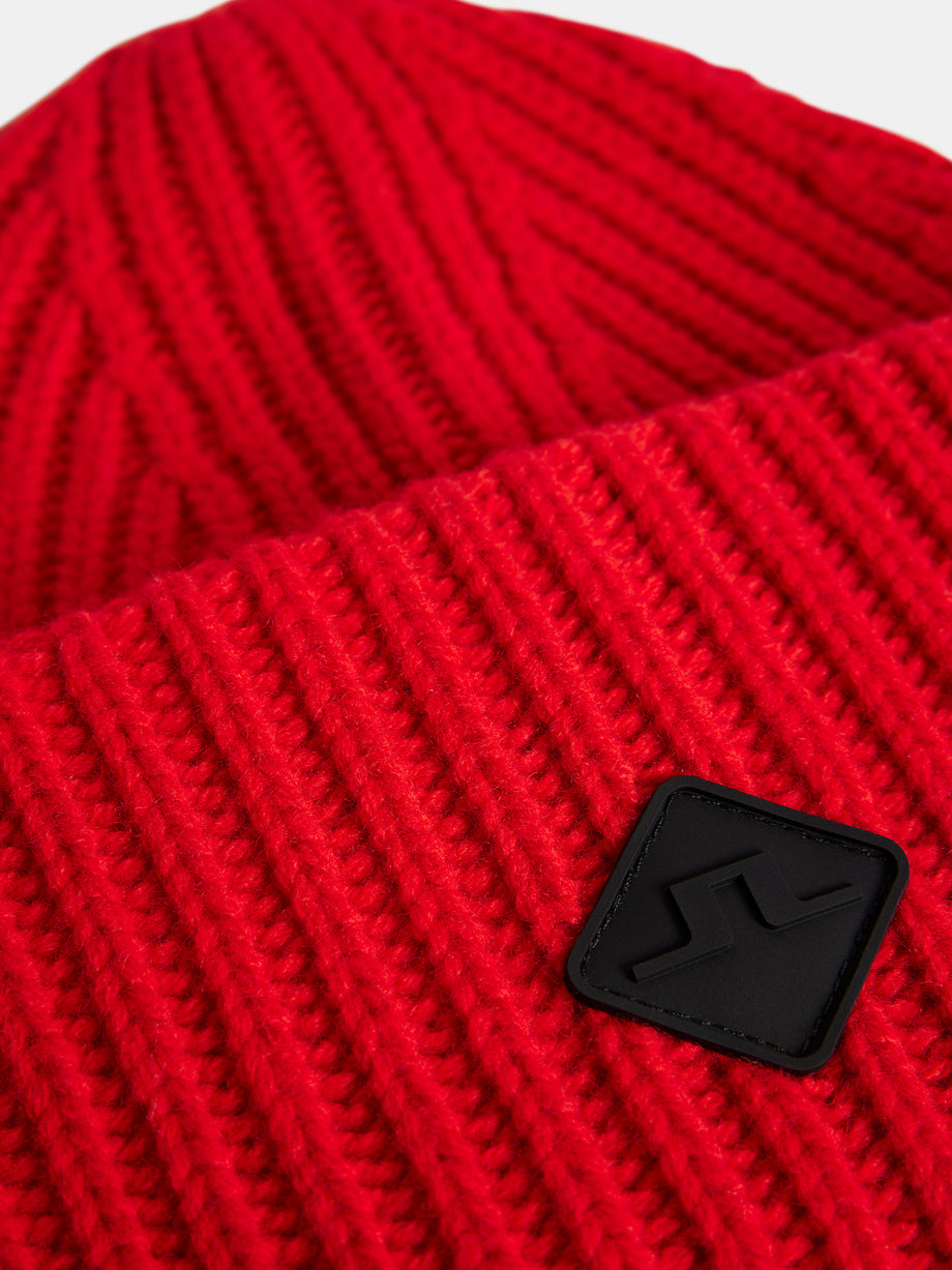 Enso Knitted Beanie / Fiery Red