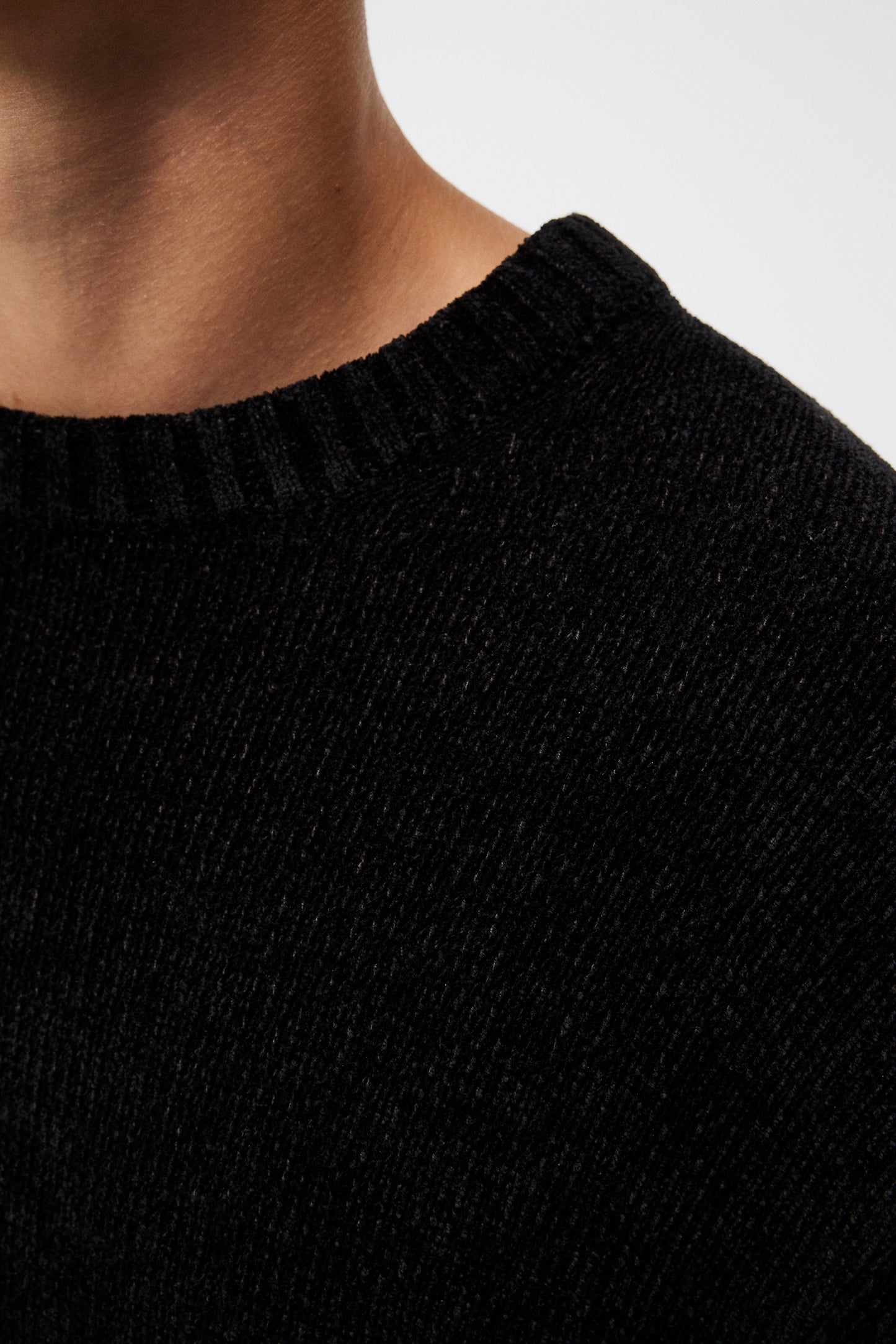 Charles Chenille Sweater / Black – J.Lindeberg