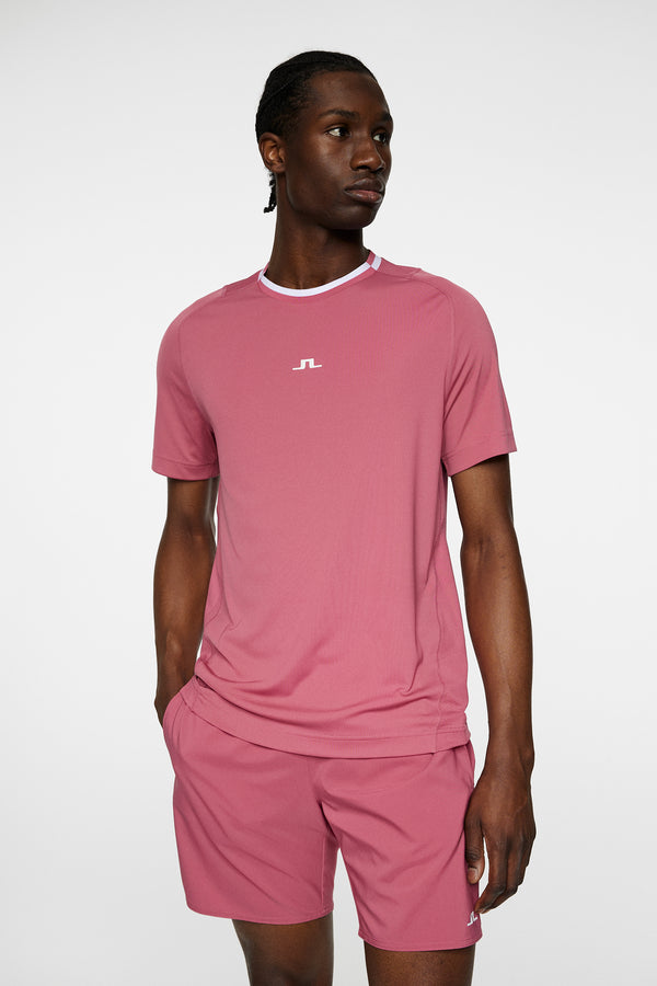 Colten Tech T-shirt / Rose Wine