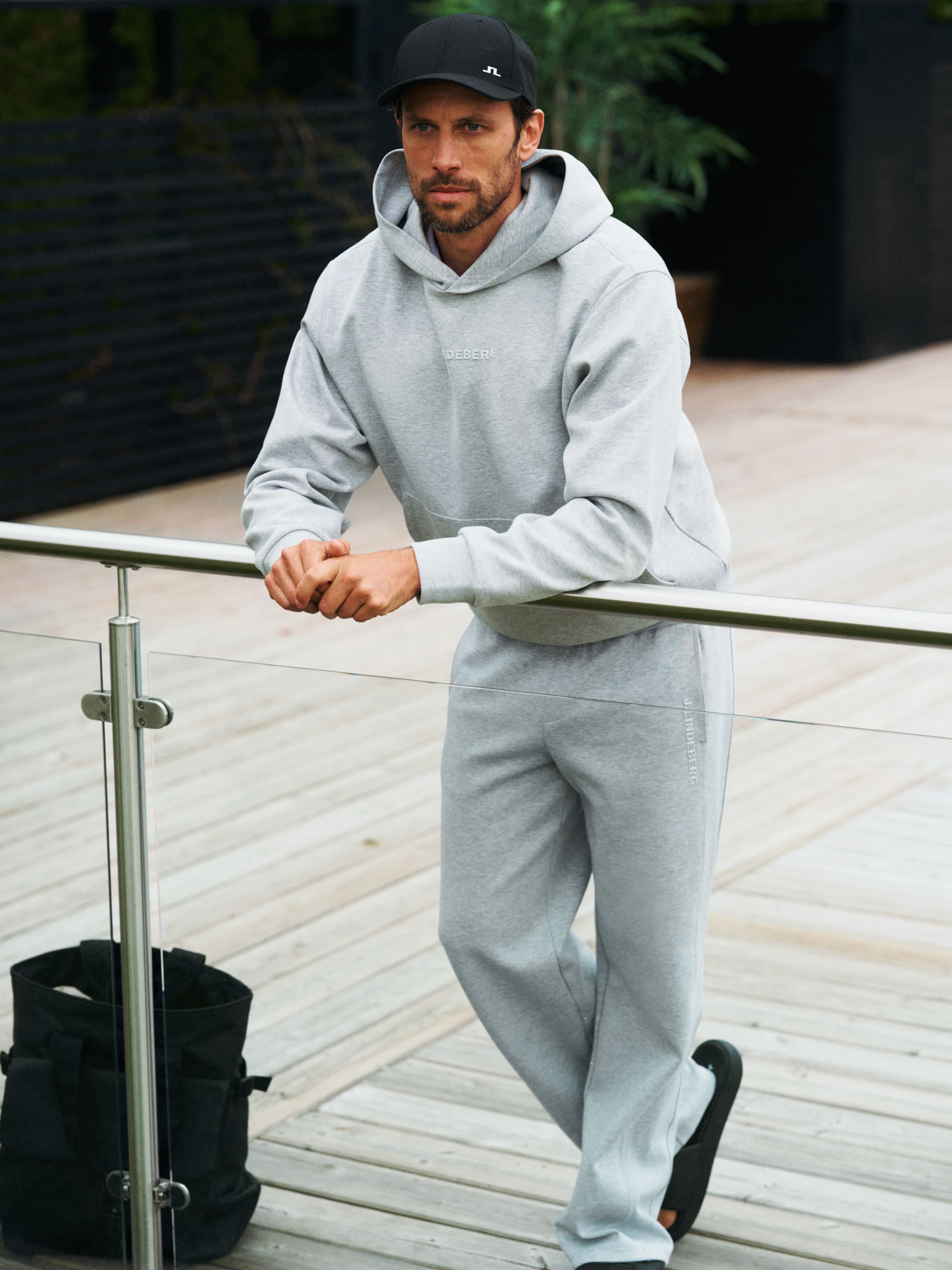 Guides | J.Lindeberg Official