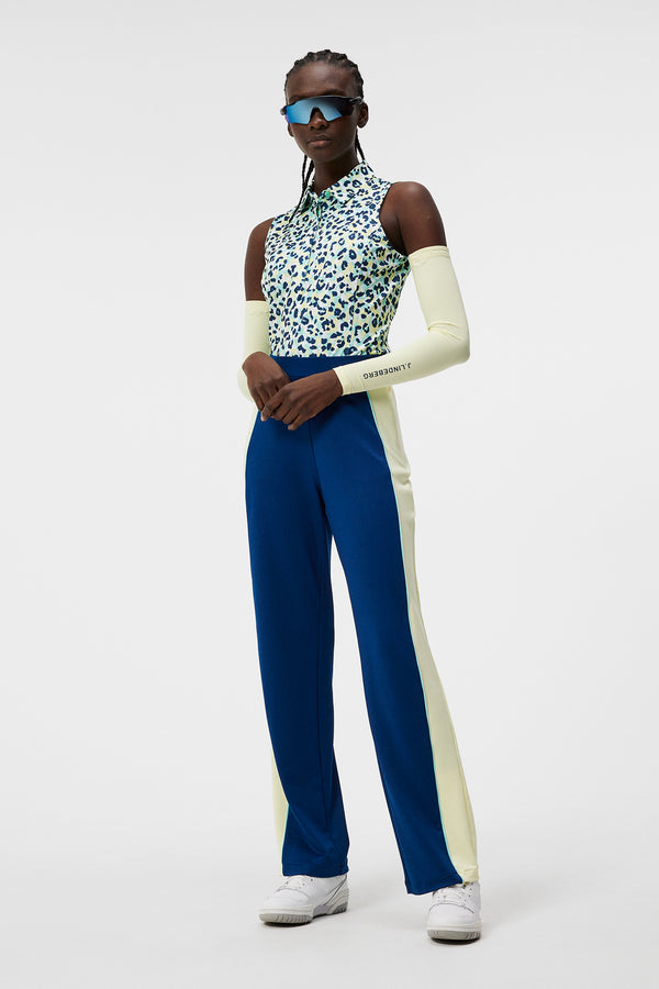 Dena Print Sleeveless Top / Leopard Aruba Blue