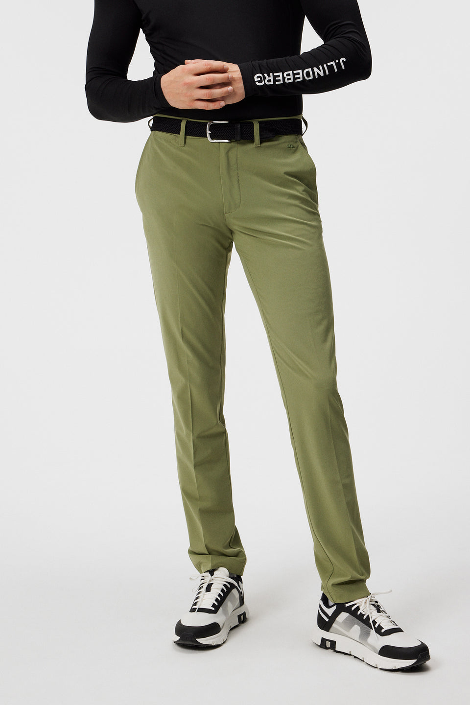 Neil Pant / Oil Green