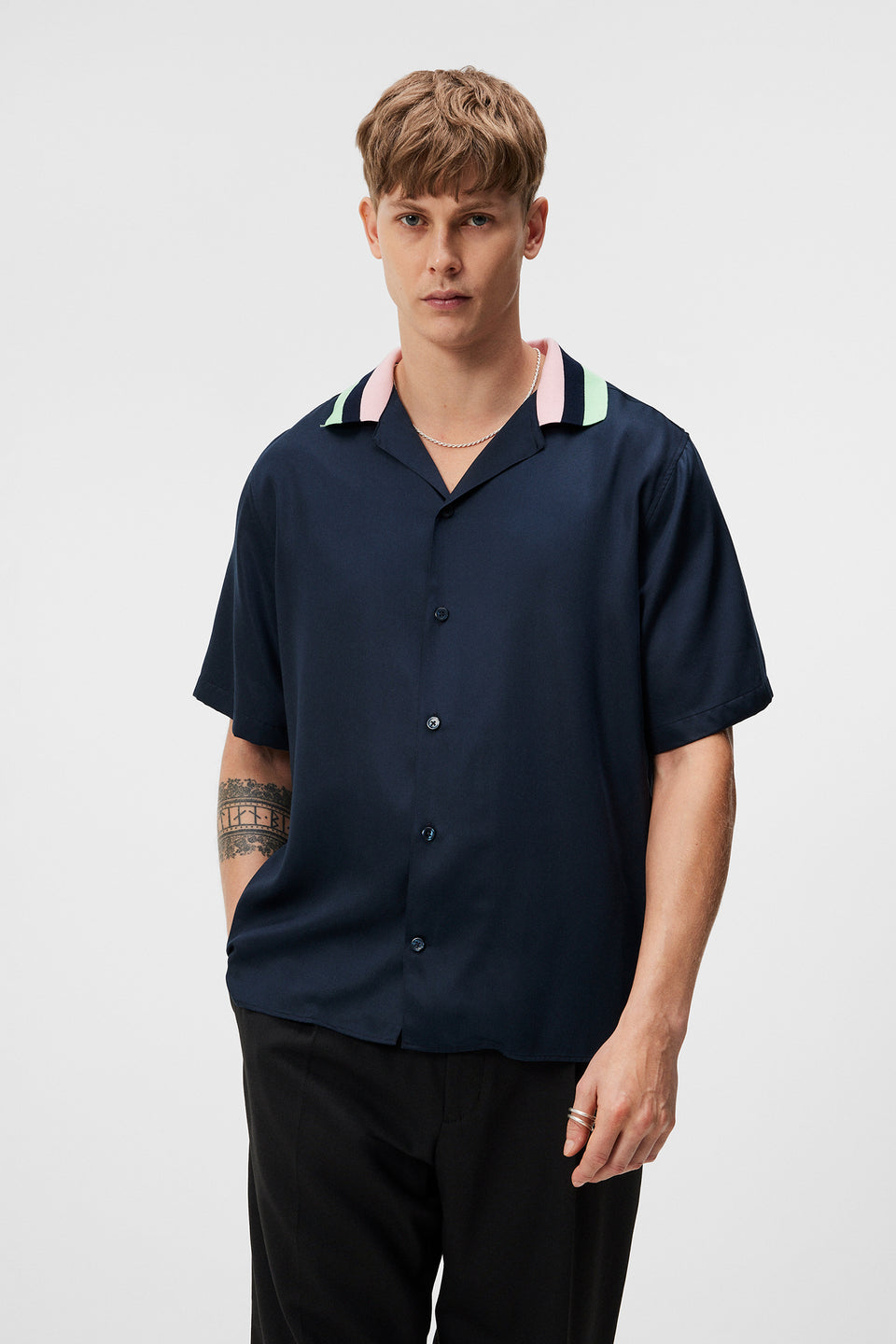 Skala SS Knit Collar Shirt / JL Navy