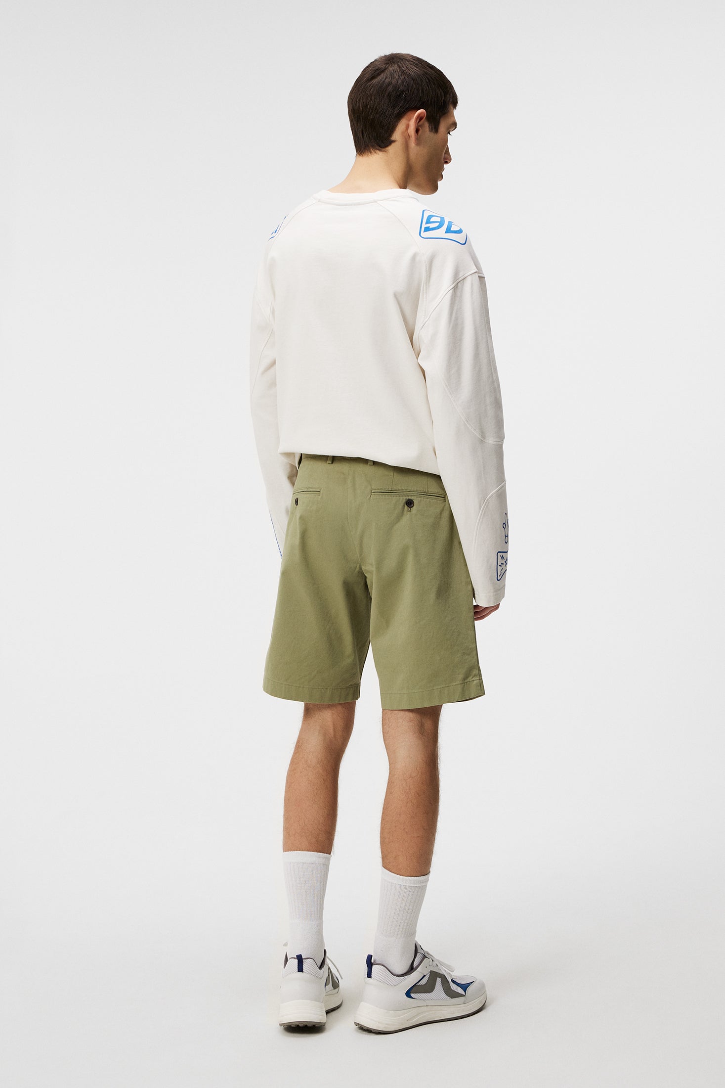 Nathan Cloud Satin Shorts Oil Green J Lindeberg Official nathan-cloud-satin-shorts-oil-green-j-lindeberg-official