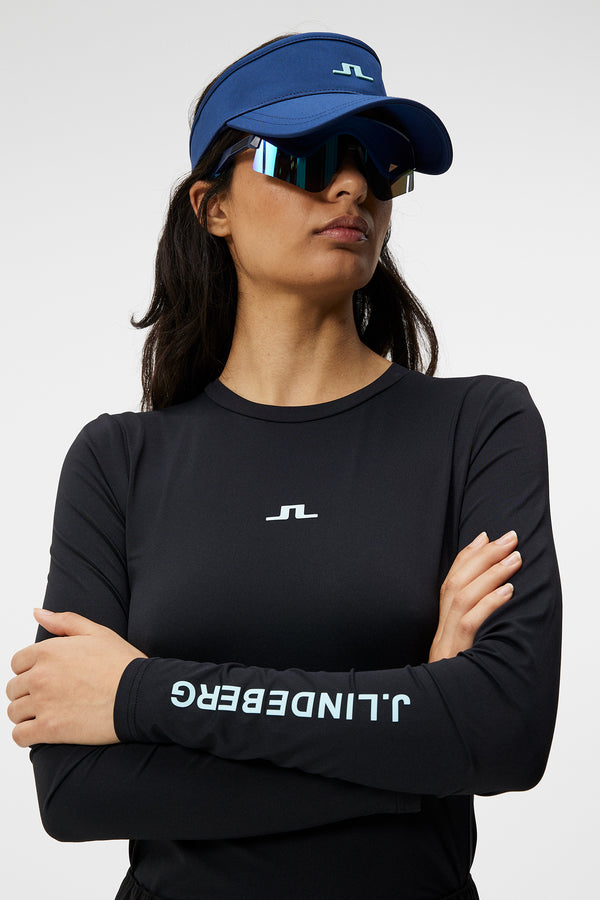Tekla Crew Neck Top / Black