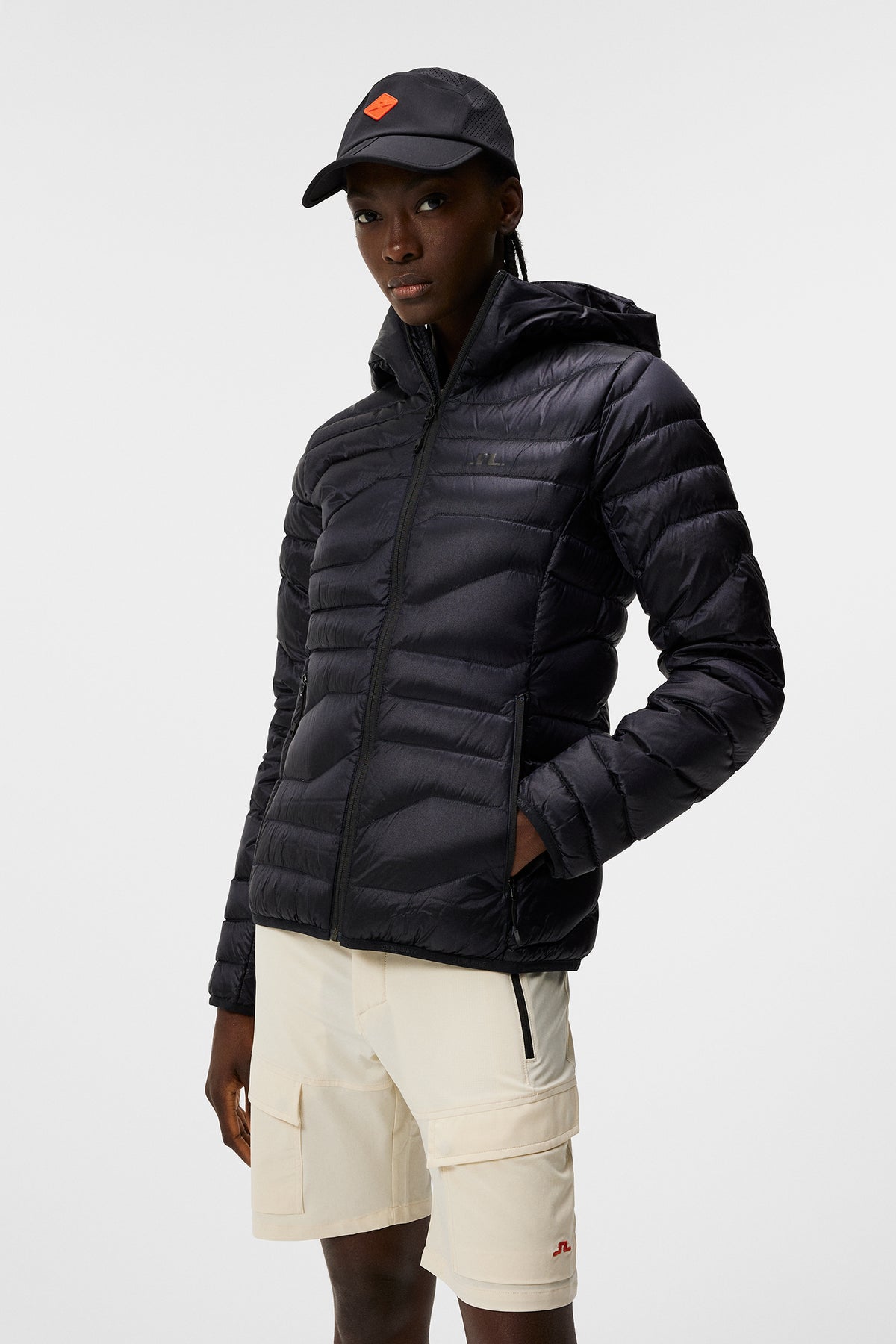 W Cliff Light Down Hood / Black