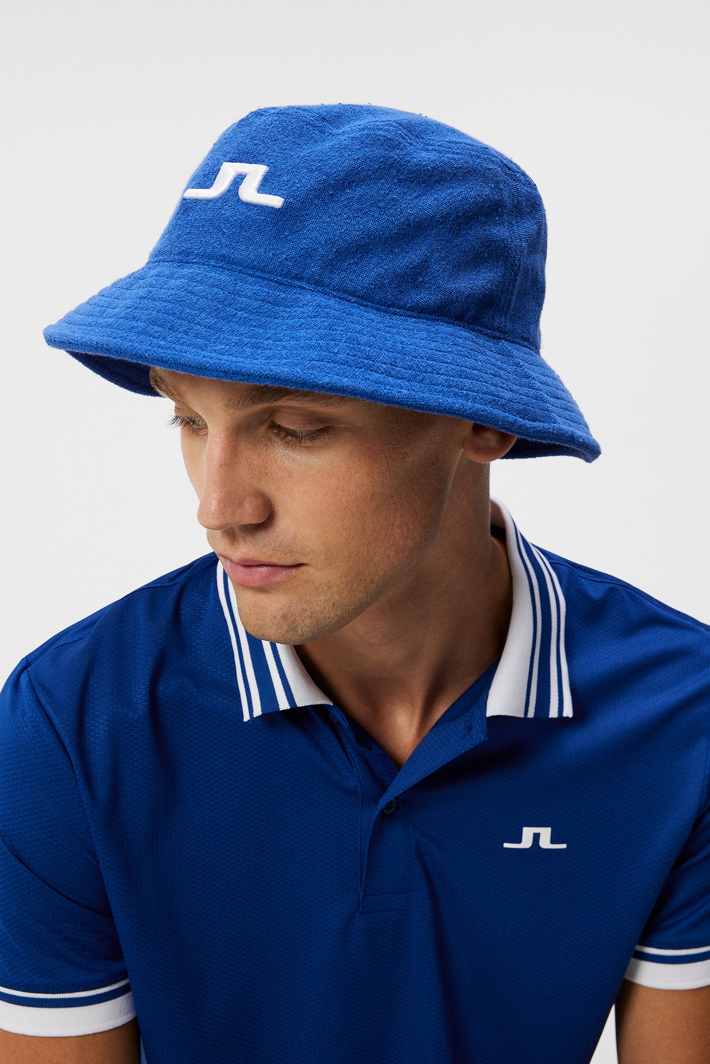Terry Bucket Hat / Sodalite Blue – J.Lindeberg