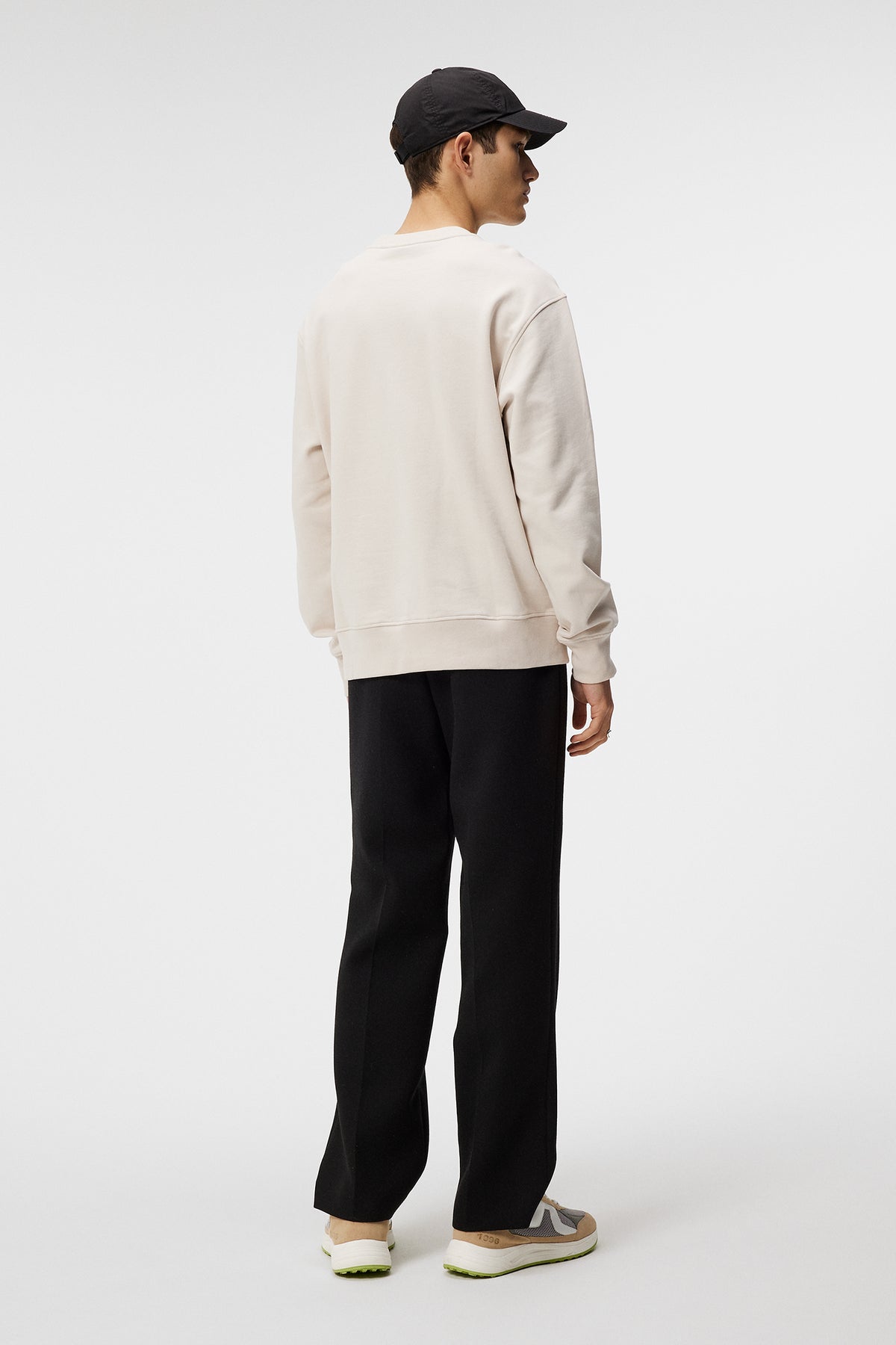 Thorne Crew Neck / Moonbeam