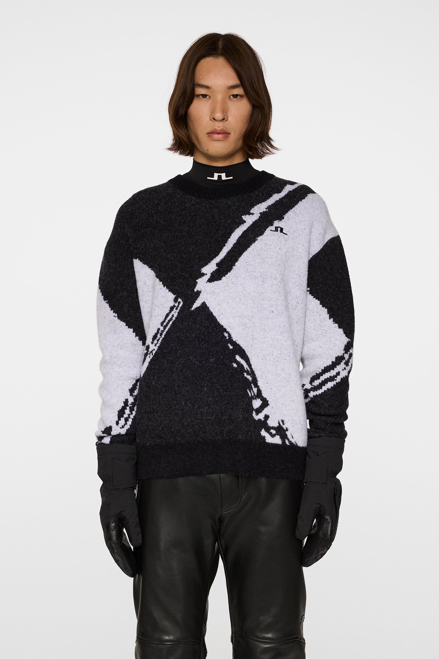 ジャグ Jaxton Knitted Sweater / Black | J.Lindeberg Official