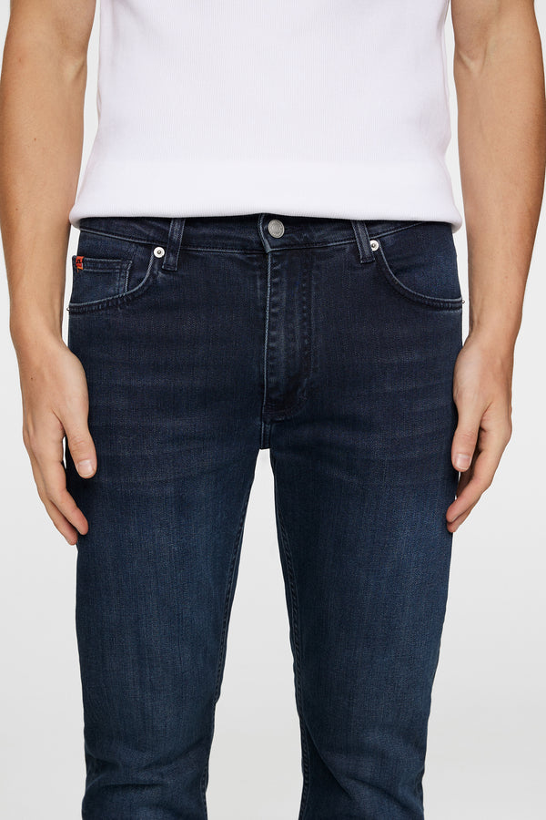 Jax BlueBlack Slim Jeans / Dark Blue