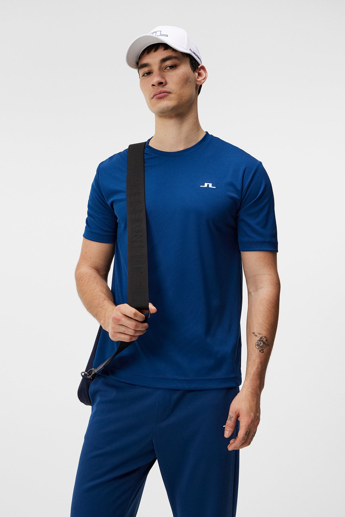 Ade T-shirt / Estate Blue