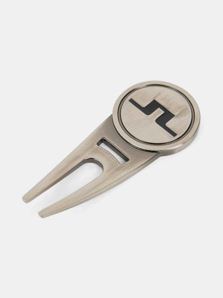 Div0t Divot Tool / Black – J.Lindeberg