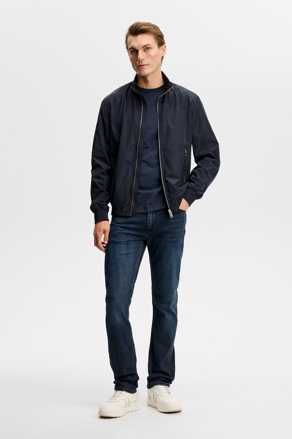 Jax BlueBlack Slim Jeans / Dark Blue