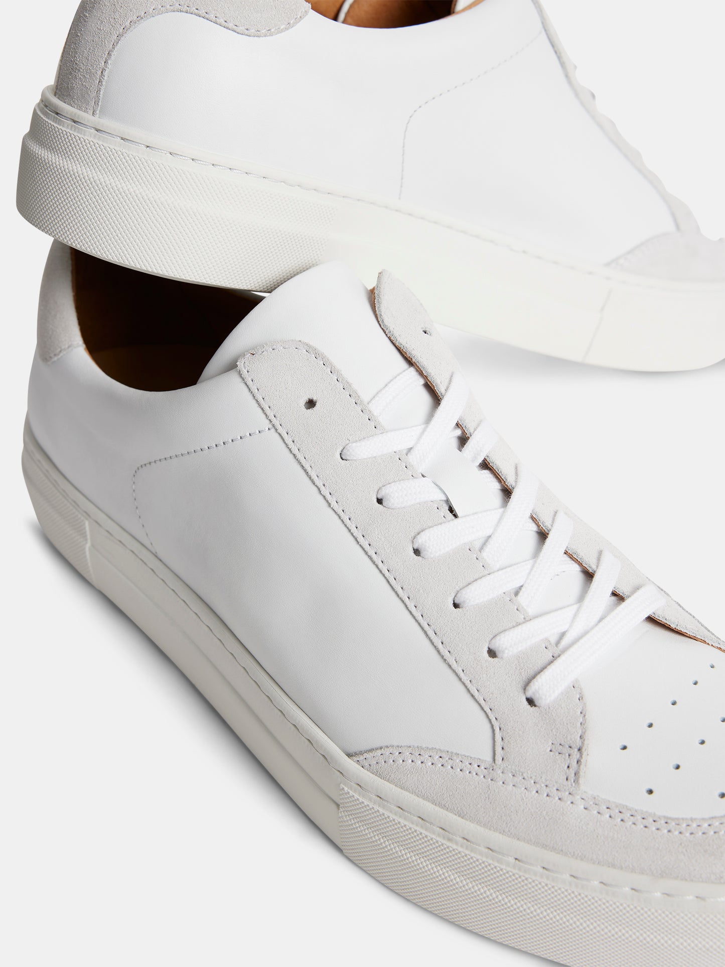Art Signature Leather Sneaker / White