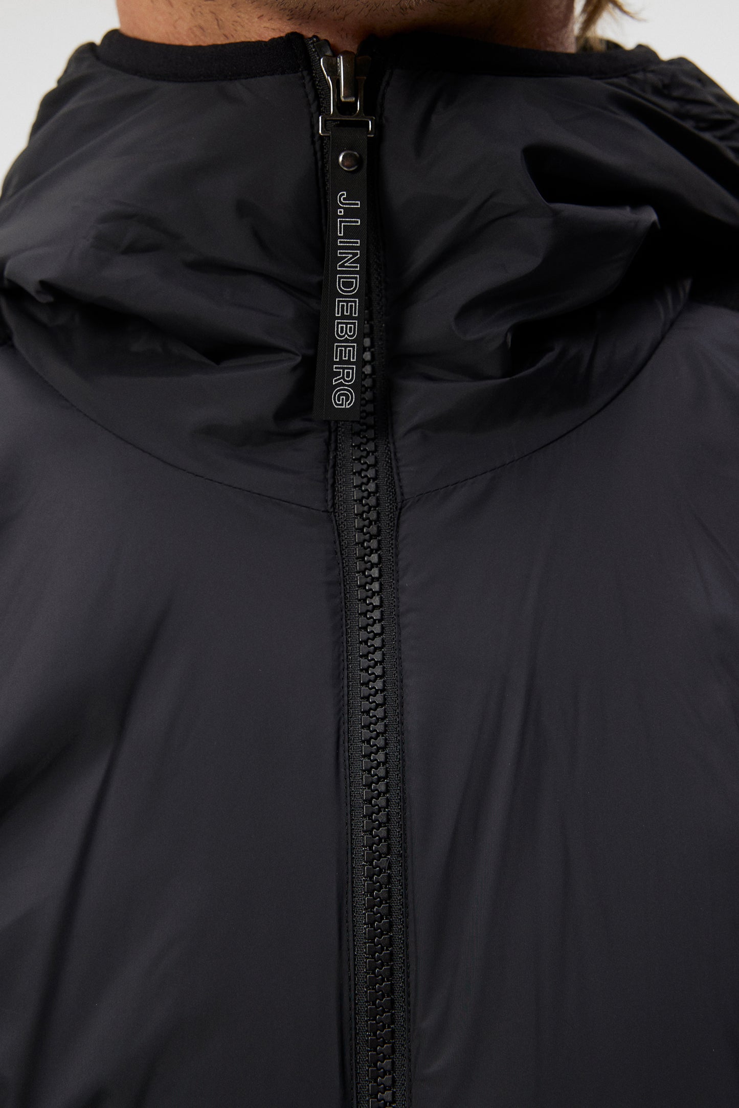 Cascade Hybrid Hood Jacket / Black