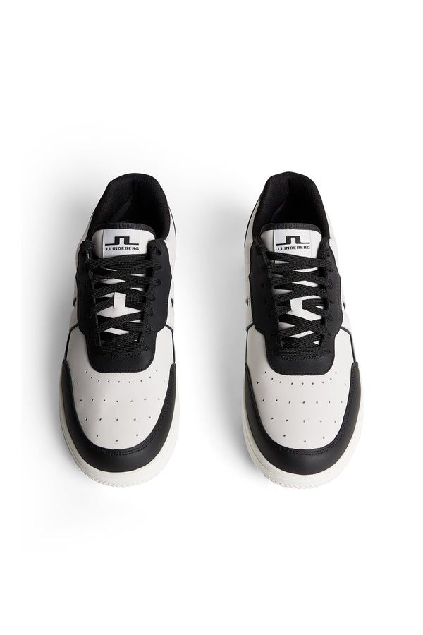 Ace Low-Top Golf Sneaker / Black