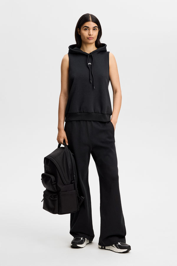 Sarah Sleeveless Hood / Black