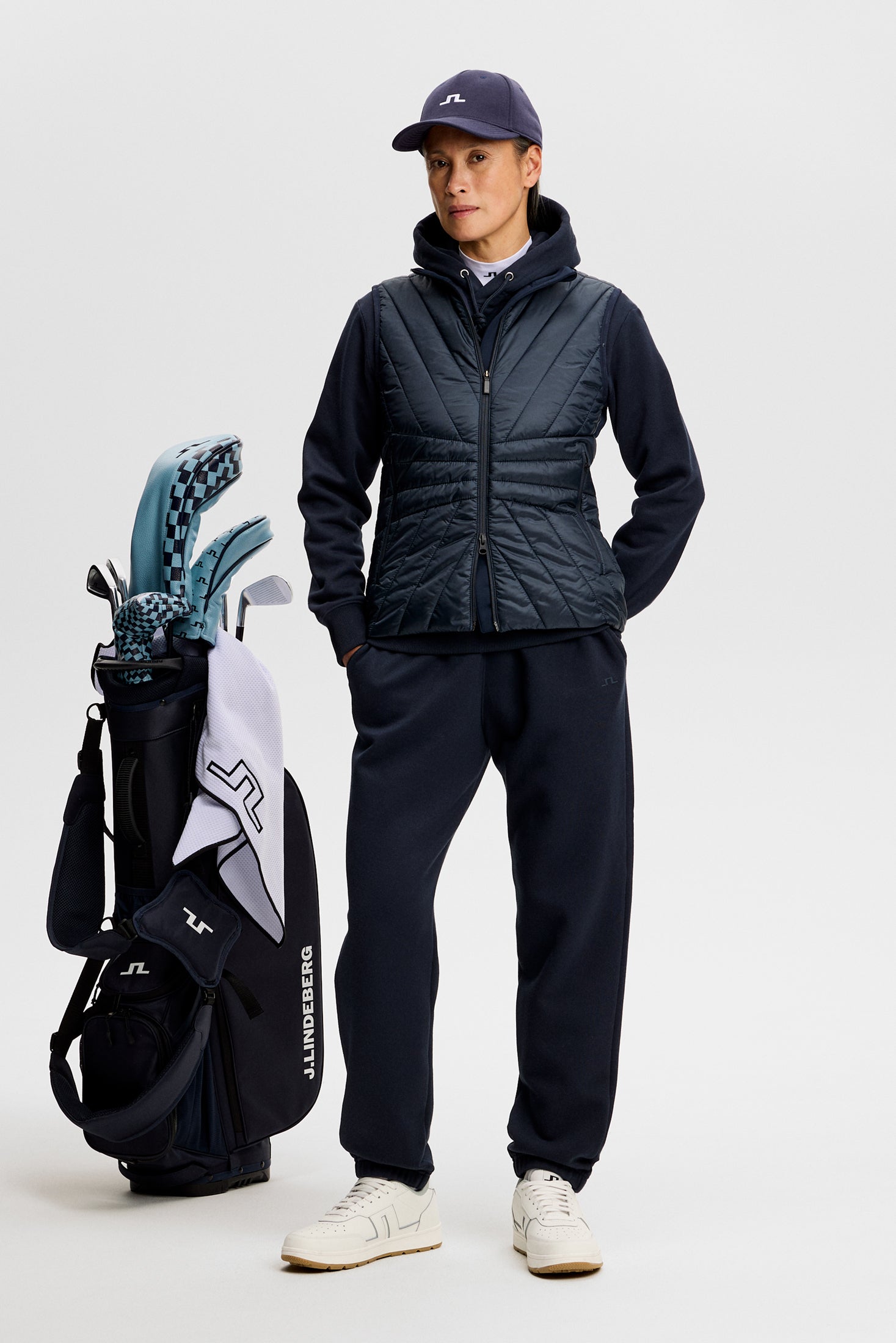 Hybrids | Lightweight Insulated Stretch Layers | J.LINDEBERG®