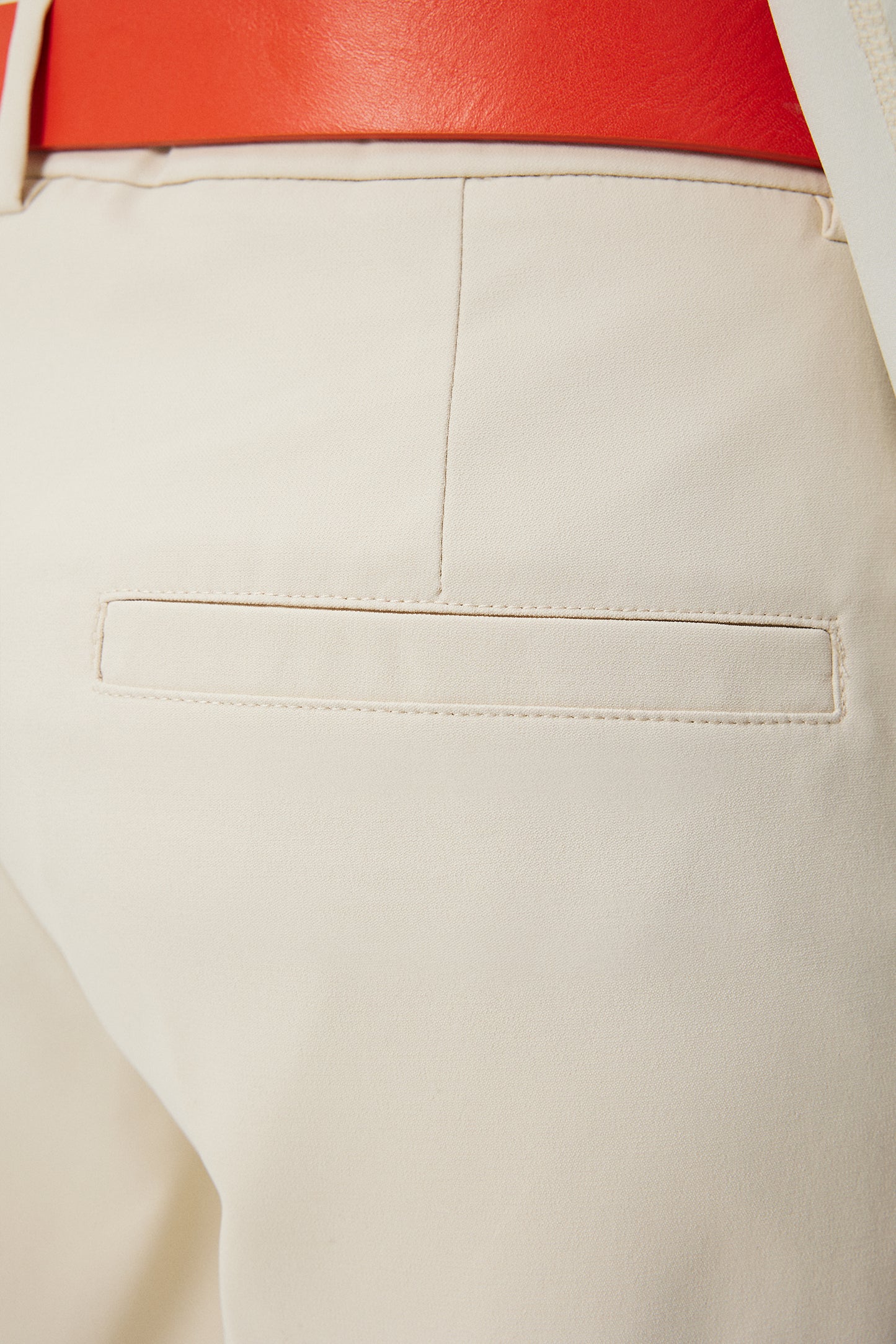 Gwen Long Shorts / Almond Milk