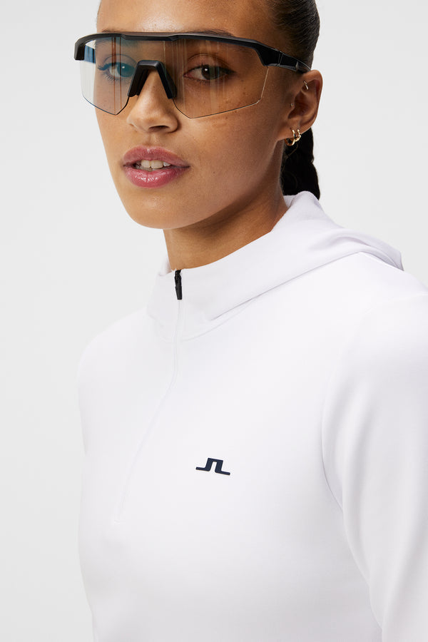 W Aerial Quarter Hood / White