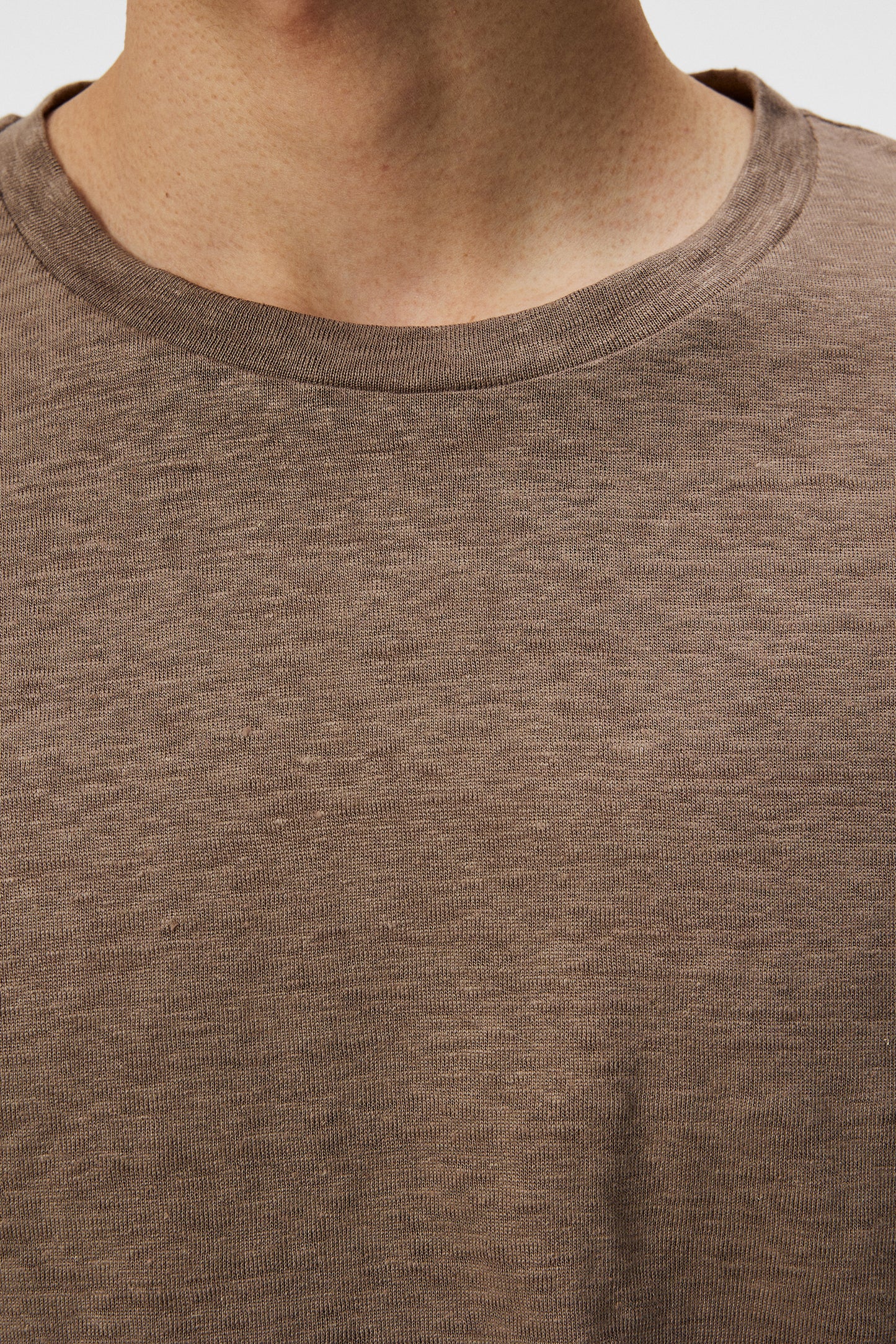 Coma Linen Tee / Walnut