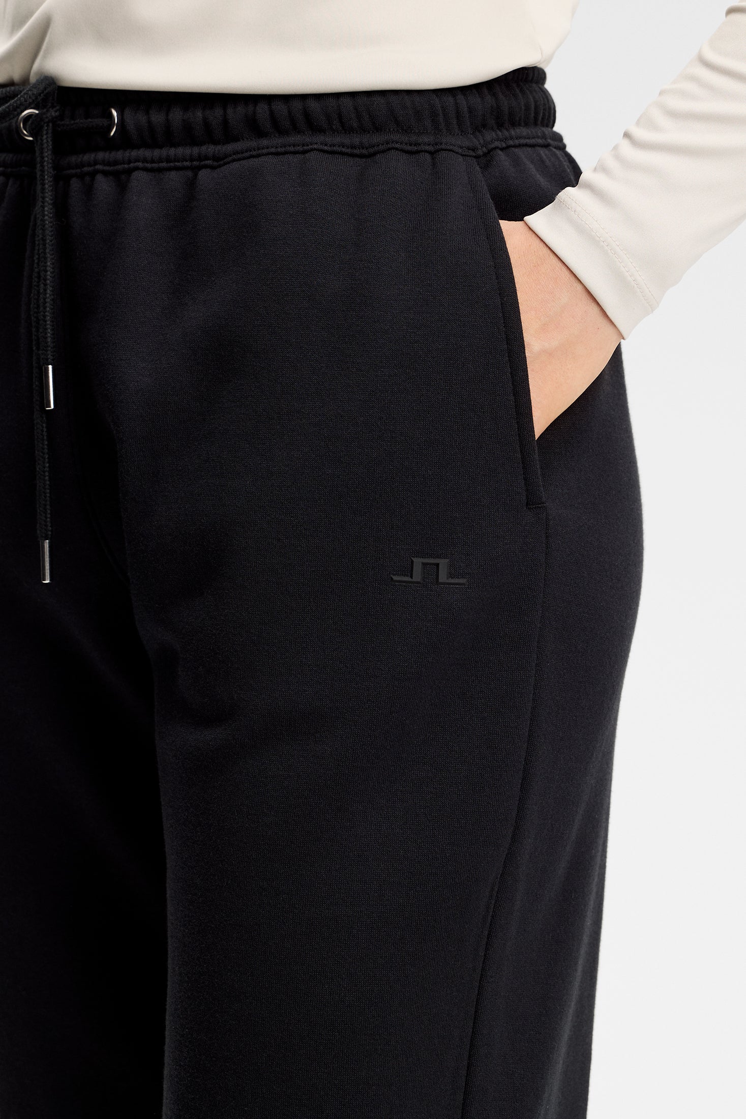 Nova Pant / Black | J.Lindeberg Official