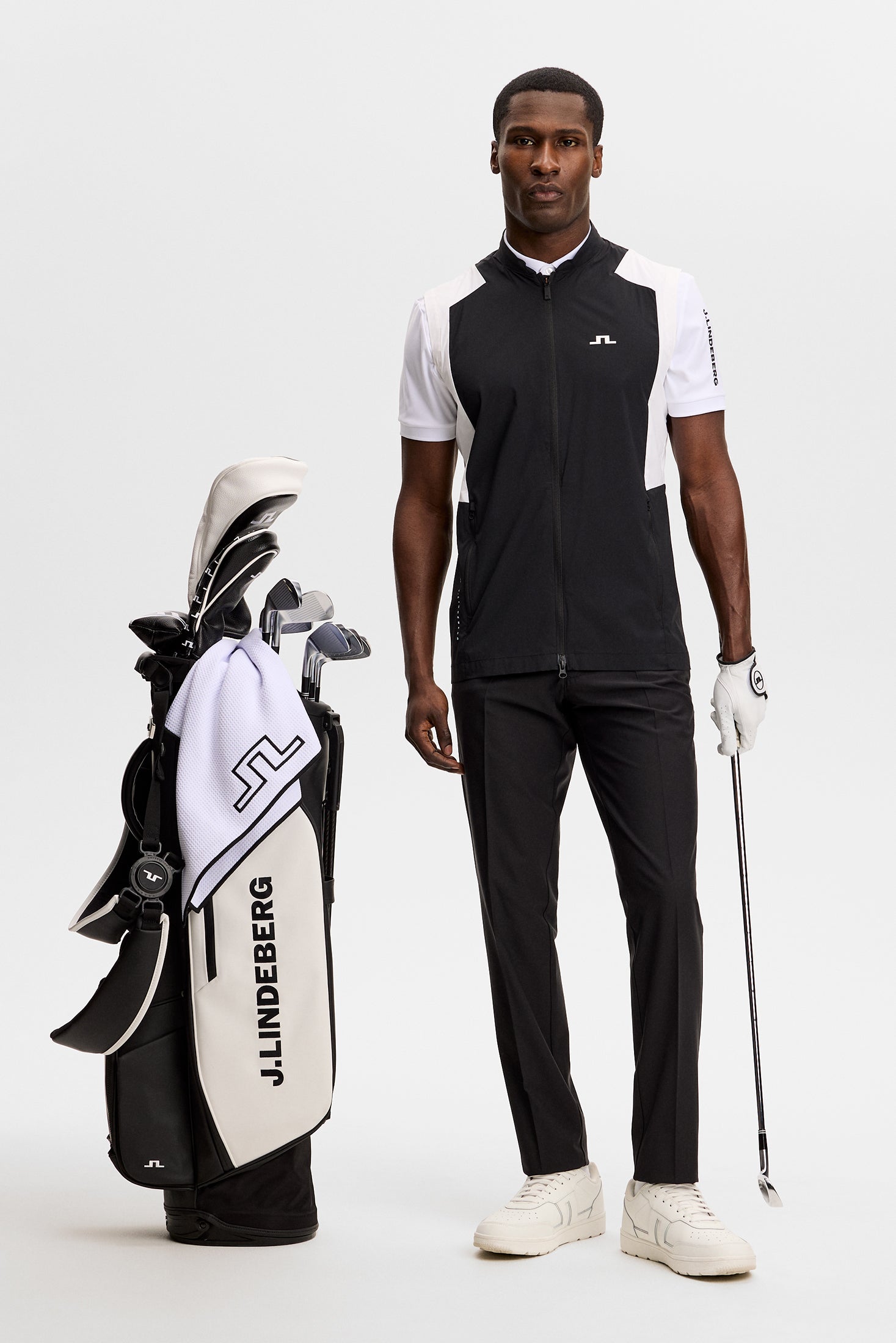 Jacs Zip Packable Vest / Black | J.Lindeberg Official