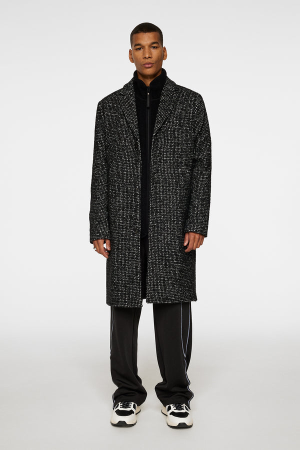 August Wool Coat / Black