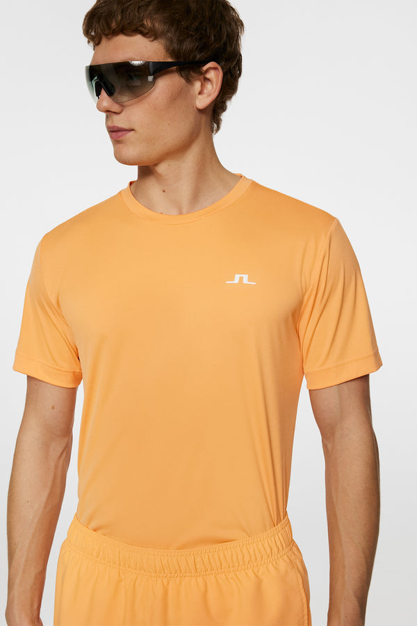 Ade T-shirt / Mock Orange