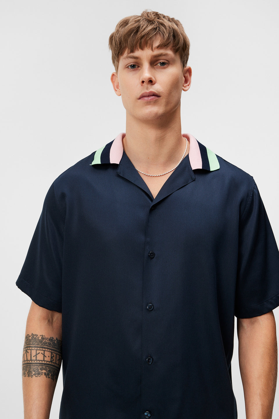 Skala SS Knit Collar Shirt / JL Navy