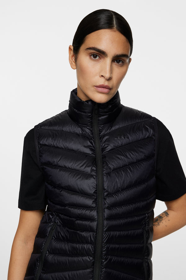 Lara Light Down Vest / Black