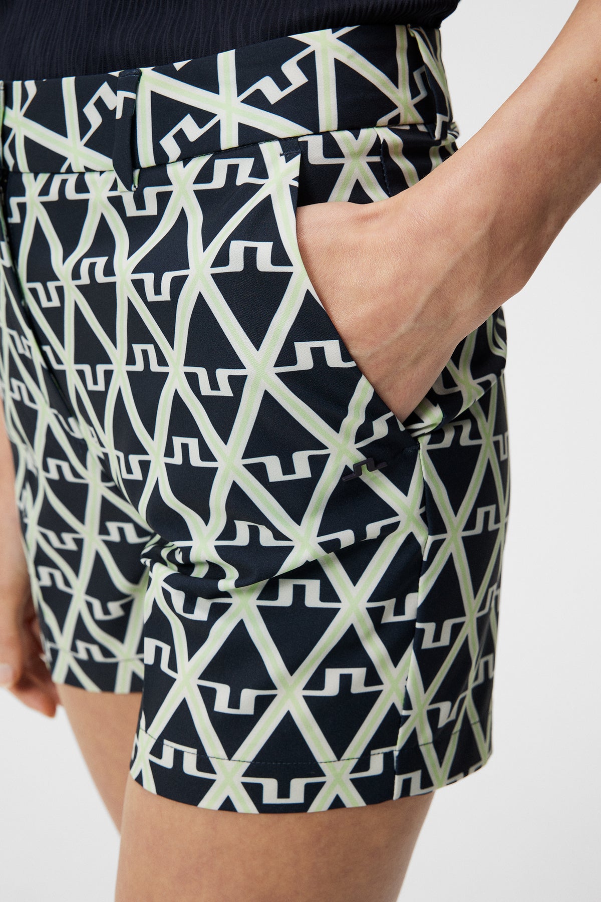 Gwen Printed Shorts / Geo JL Navy