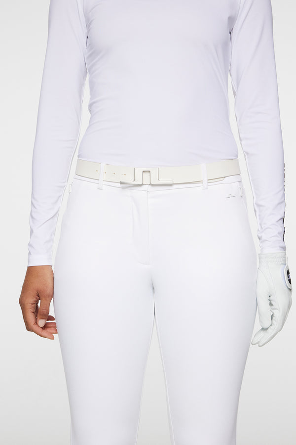 Pia Pant / White