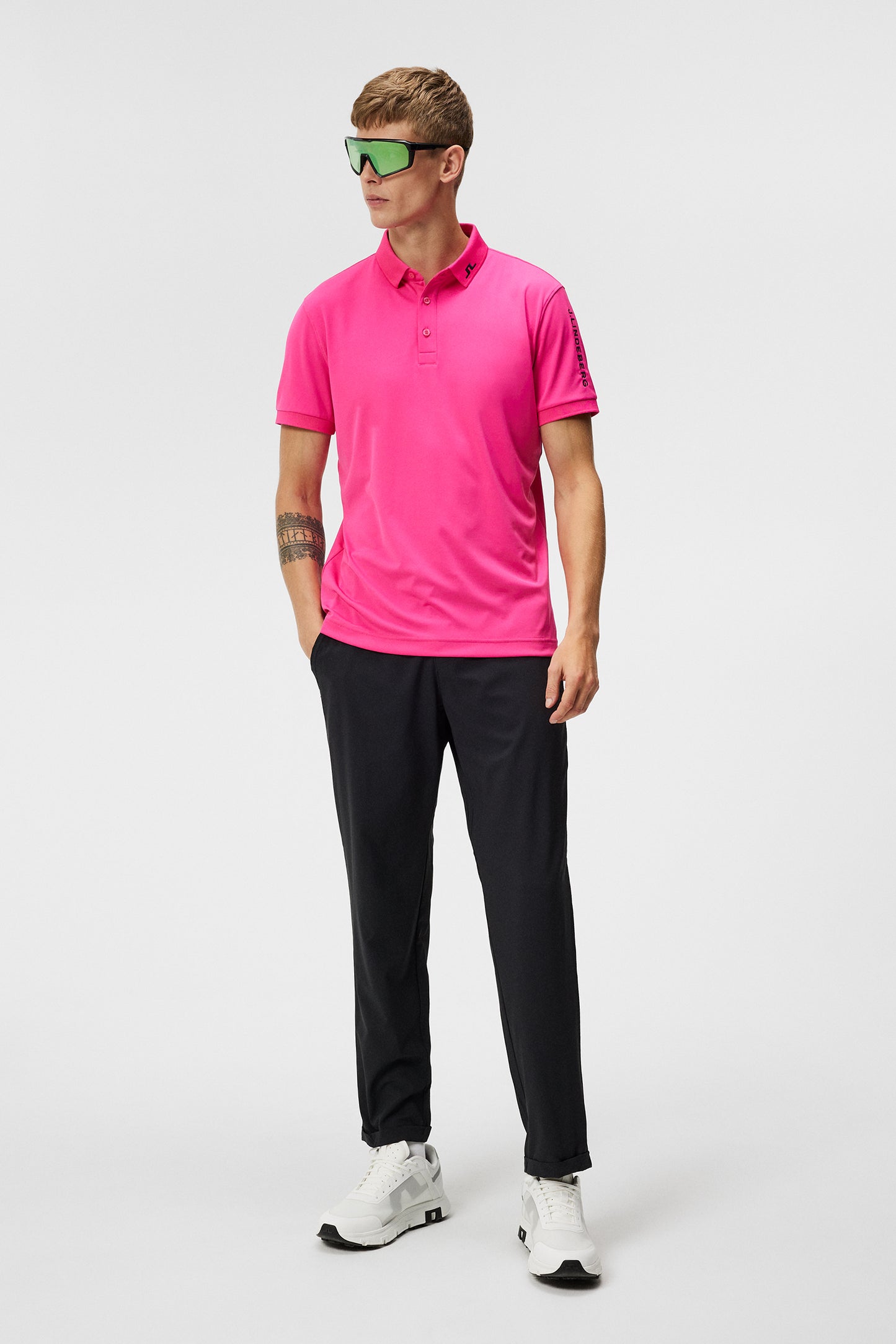Tour Tech Slim Fit Polo / Fuchsia Purple