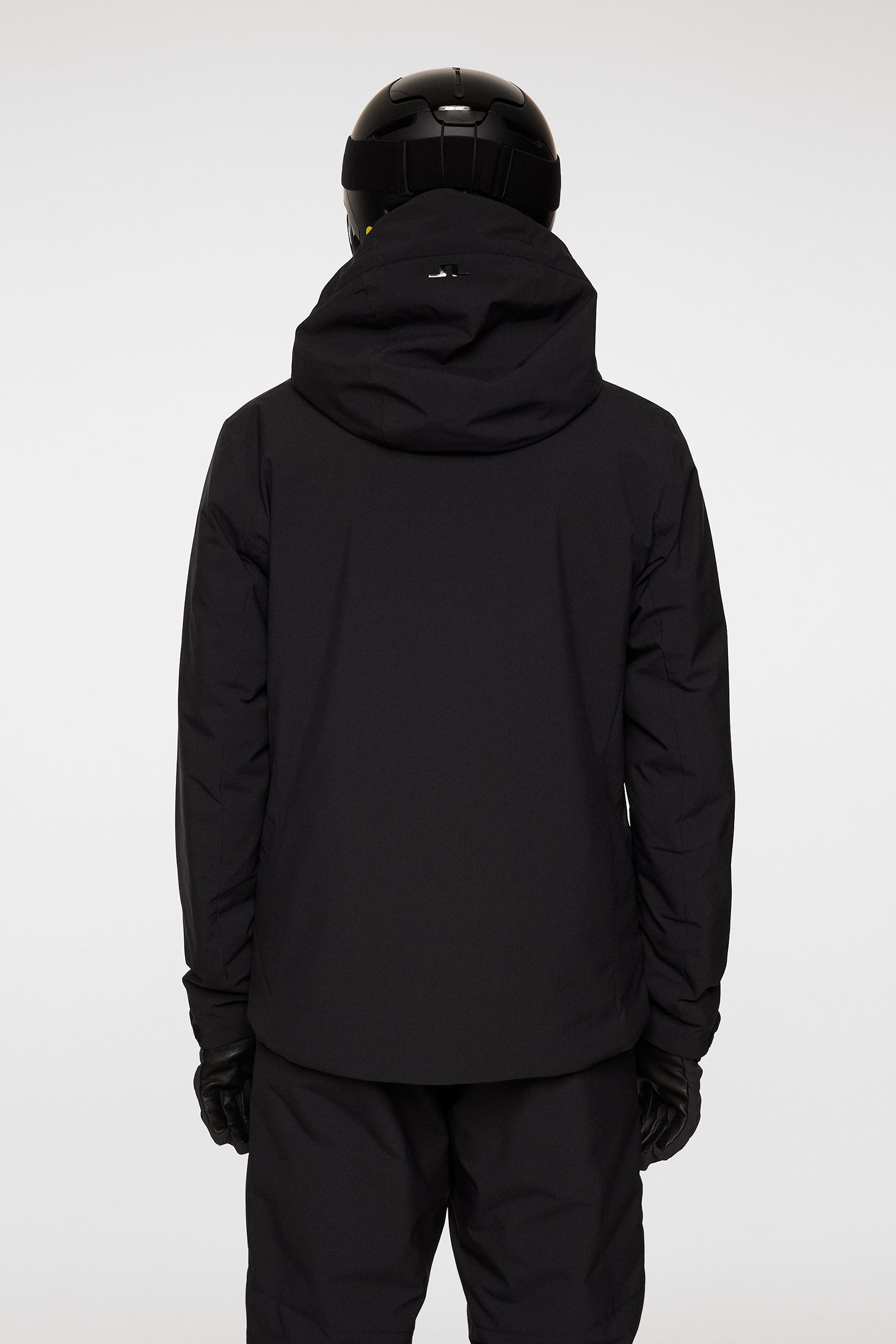 J.LINDEBERG アウター Ace Jacket / Black – J.Lindeberg