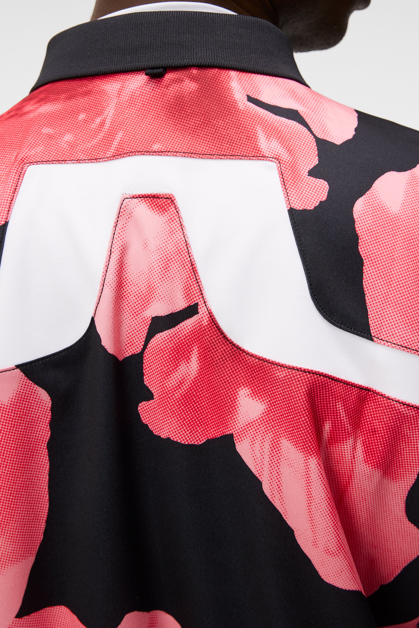 KV Tour Golf Polo / Azalea | J.Lindeberg Official
