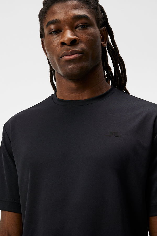 Ade T-shirt / Black