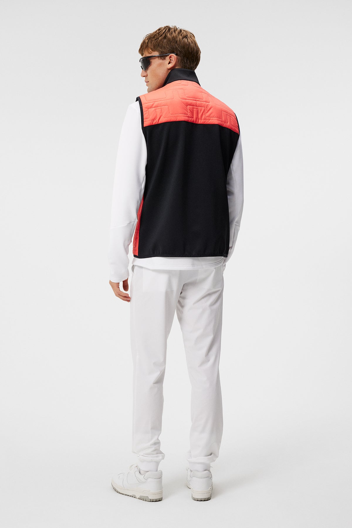 Stefano Hybrid Vest / Hot Coral