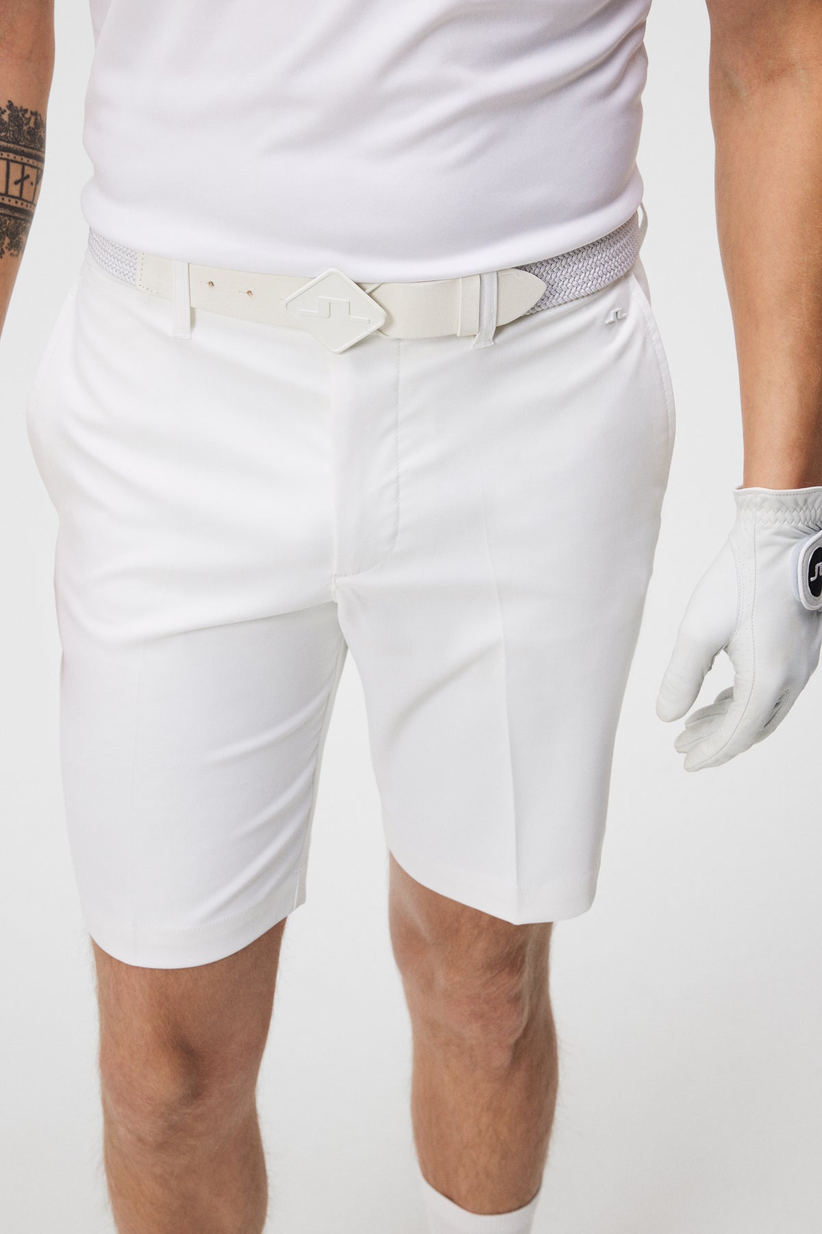 Eloy Shorts / White