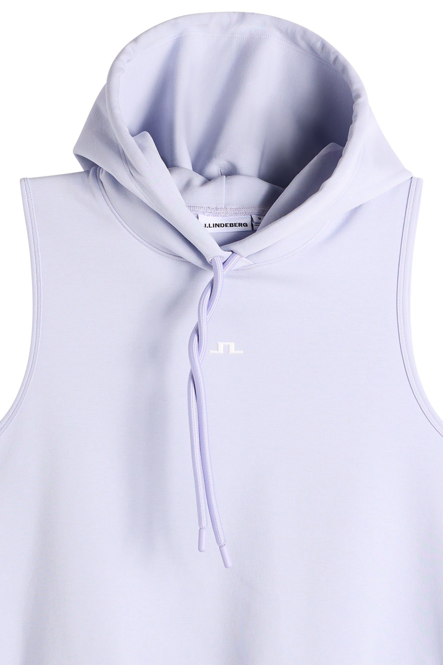Detailansicht: Hellvioletter Sarah Sleeveless Hood mit Kapuze, Kordelzug und Bridge-Logo auf der Brust.