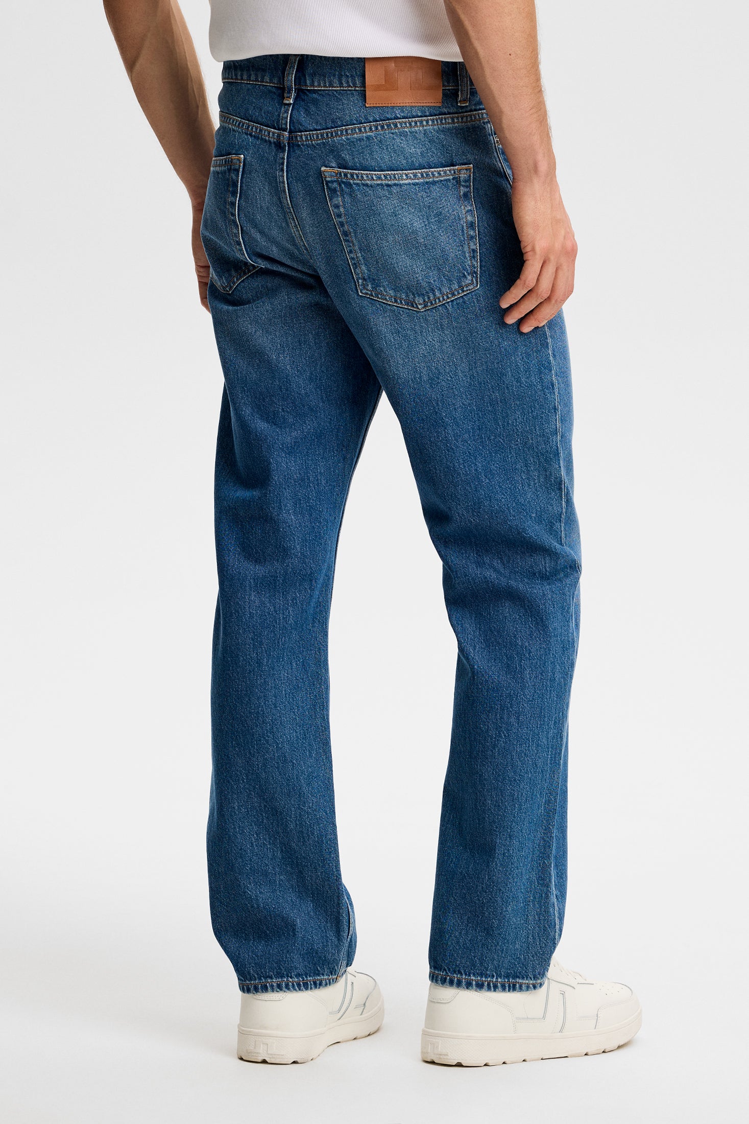 Cody Mid Wash Reg Jeans / Mid Blue | J.Lindeberg Official