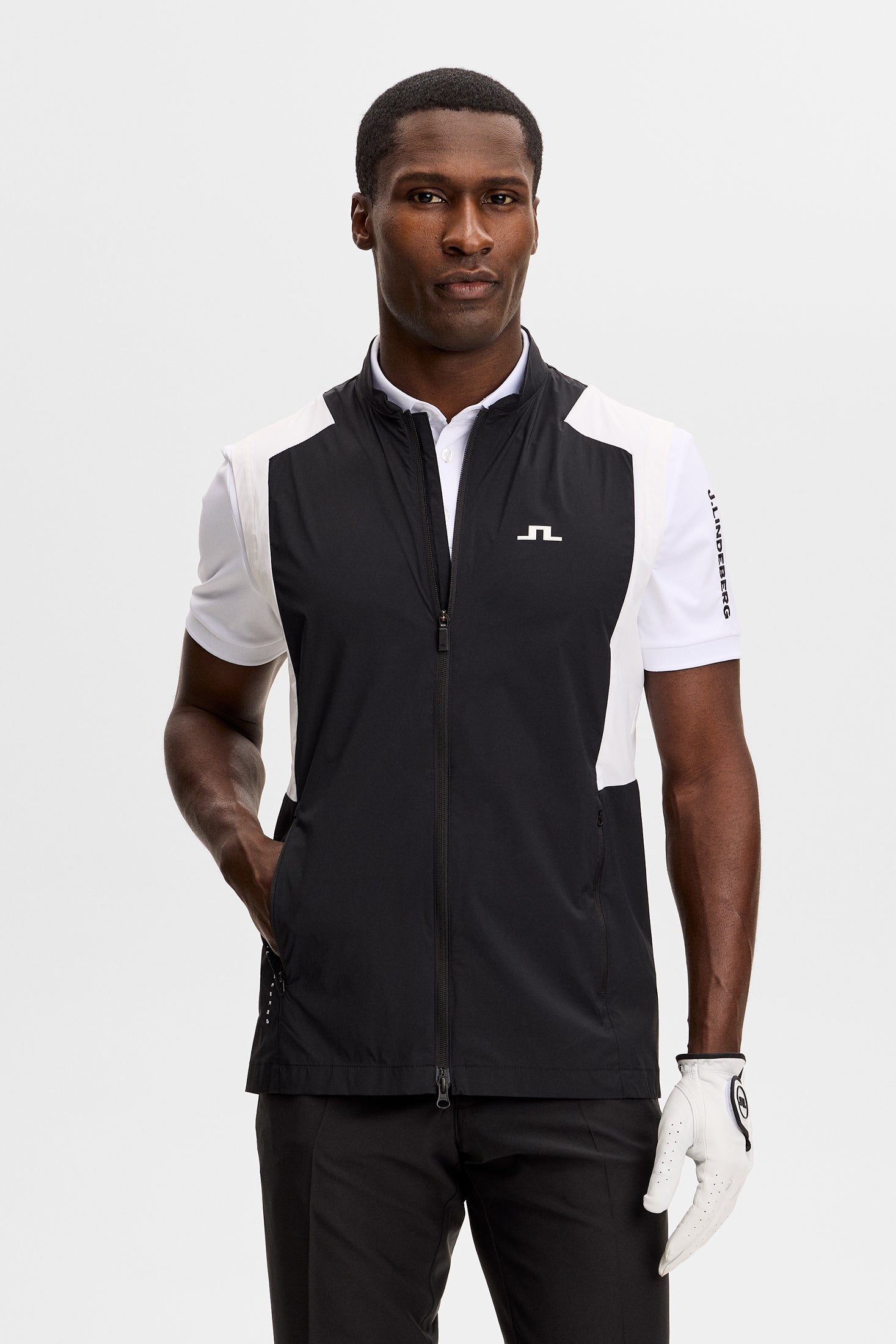 Jacs Zip Packable Vest / Black | J.Lindeberg Official