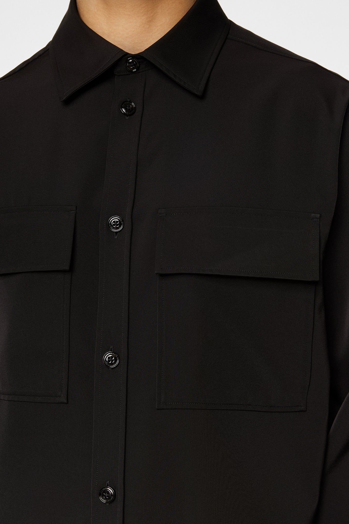 Tech Drape Example Finnigan Tech Drape Shirt / Black – J.Lindeberg