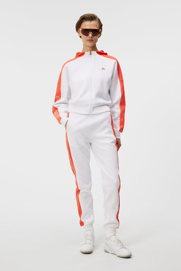Amelia Pant / White