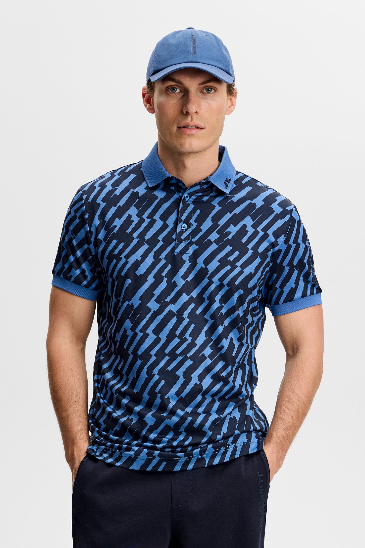 Tour Tech Print Polo / Oak Federal M – J.Lindeberg