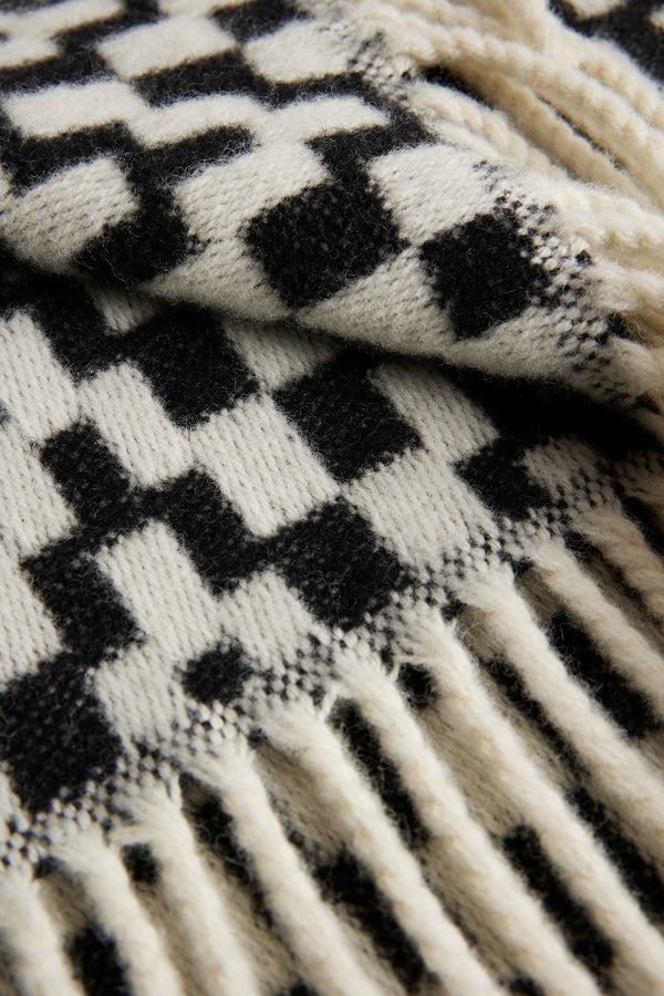 Jared Scarf / Black