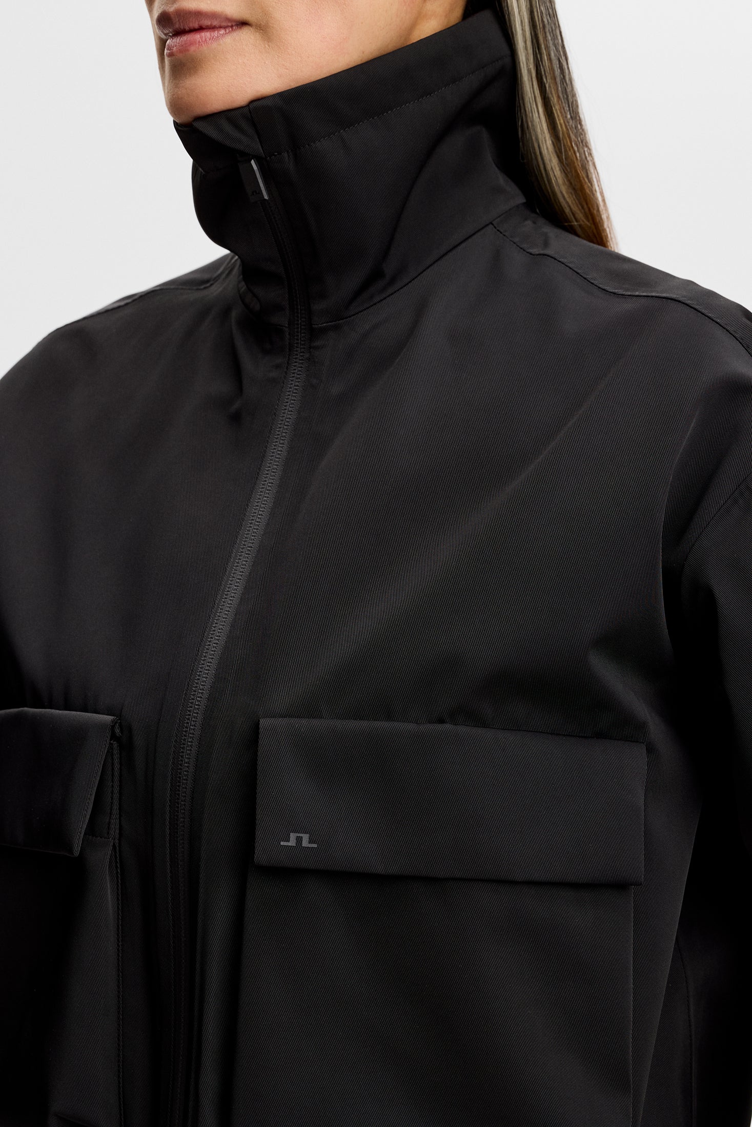 J.LINDEBERG ダーミザックス３レイヤージャケット XLほぼ未使用品 J.LINDEBERG（ジェイリンドバーグ） ブルゾン アウター カラーブロック