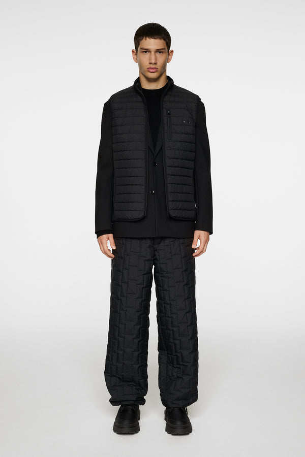 Pace Down liner Vest / Black