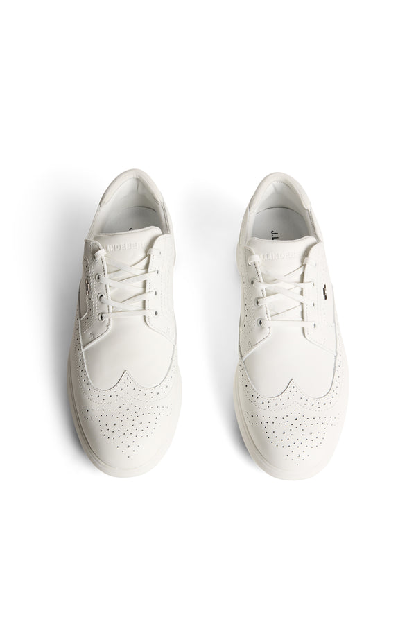 Fairway Brogue Golf Sneaker / White